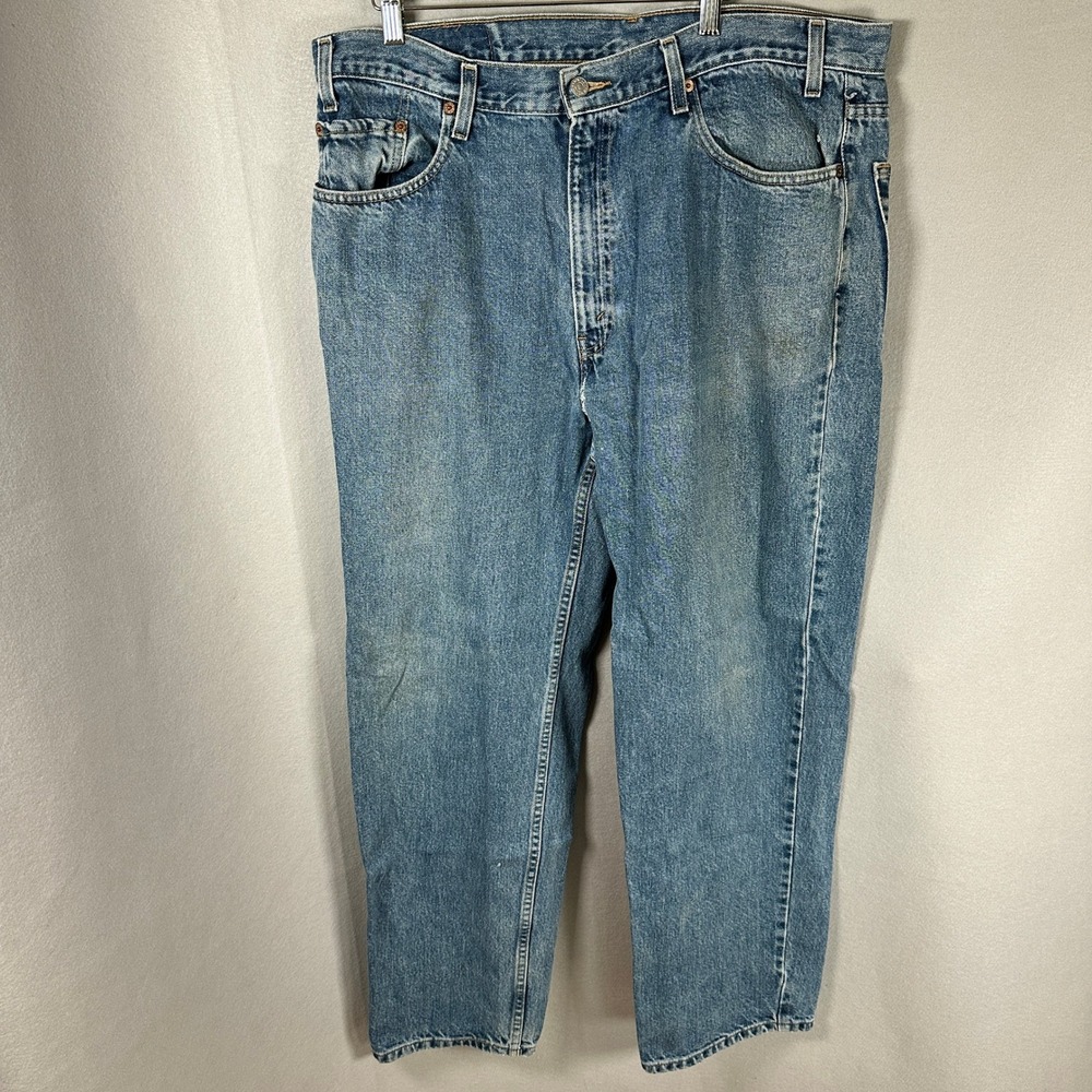 Levis 550 Jeans Mens 40x30 Relaxed Fit Medium Wash Blue Denim Vintage GUC